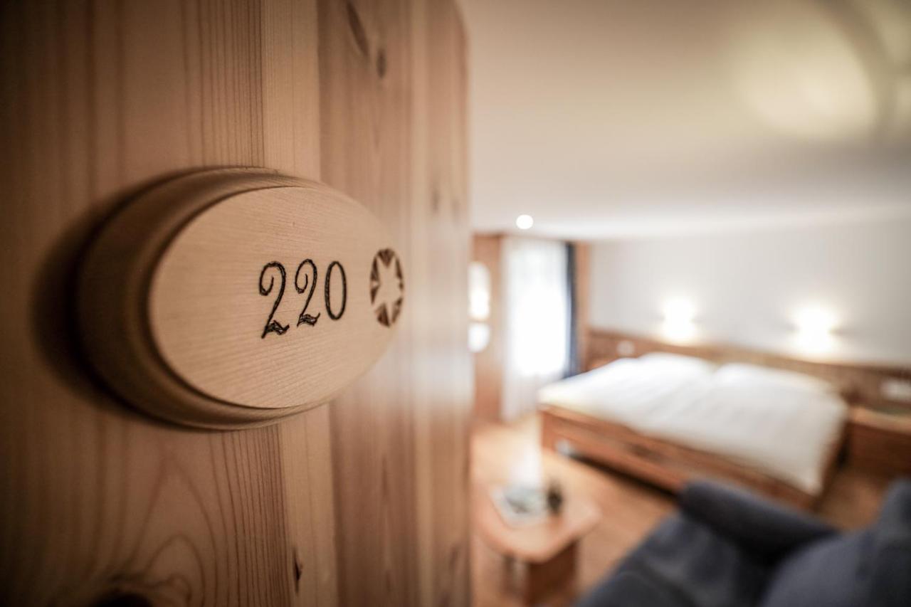 Hotel Garni Sonnenhalde Arosa Eksteriør billede